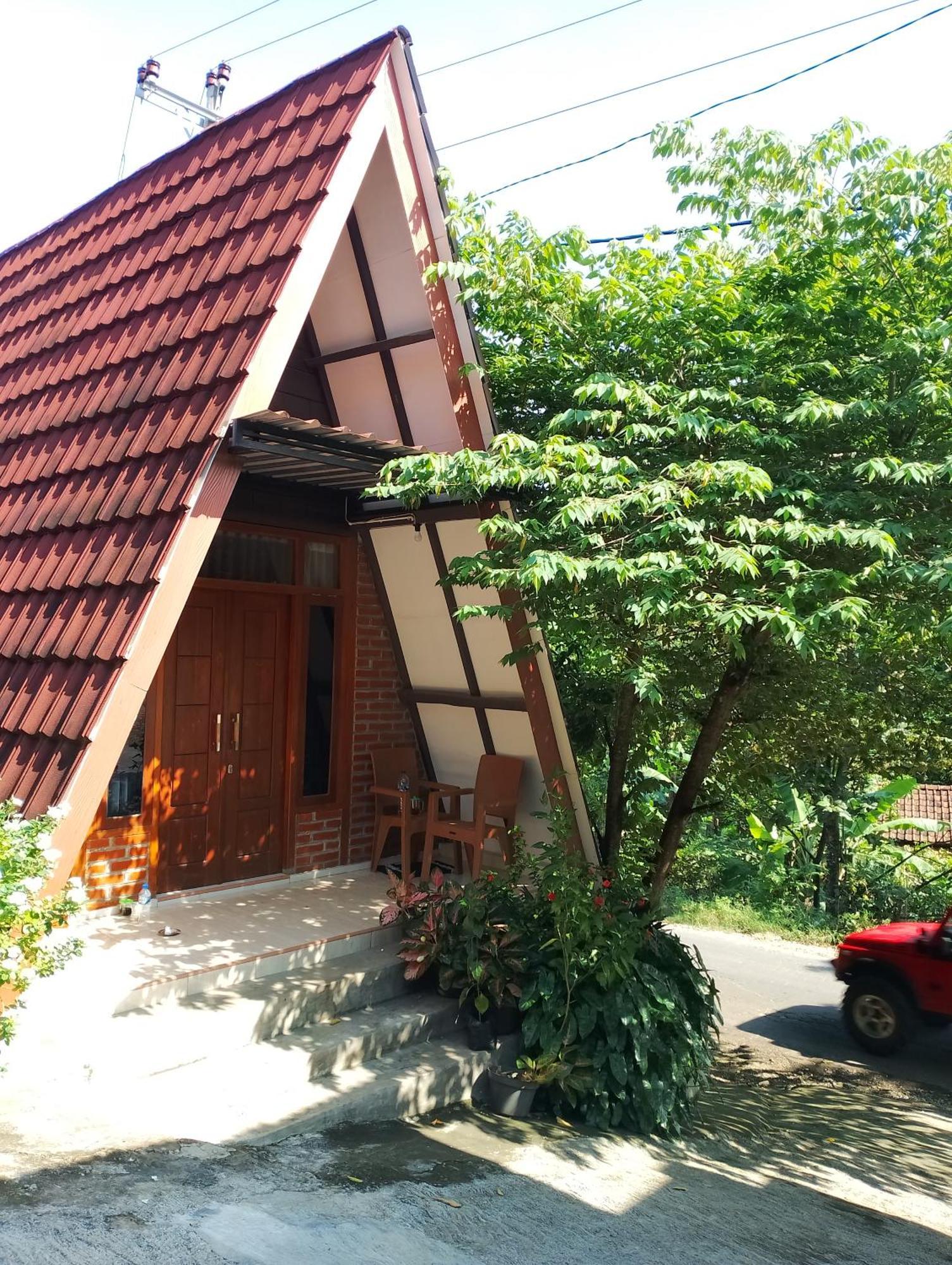 Mekar Lestari Hotel Tepus Bagian luar foto